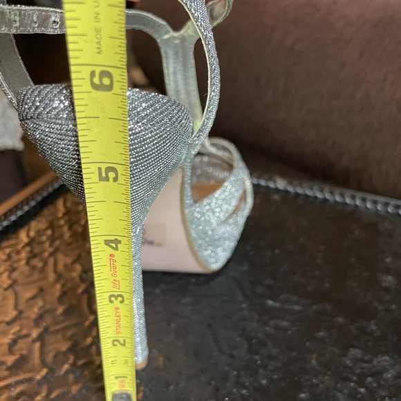 Pewter sparkly Evening pumps - Picture 2 of 4